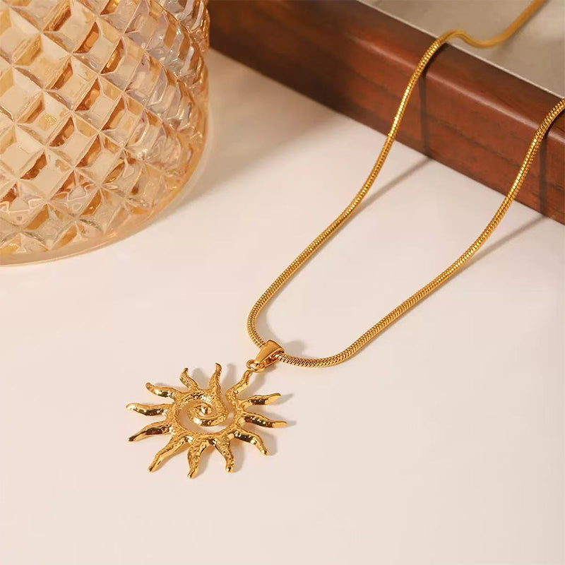 🎁Sale For 50% OFF🎁🔆Elegant Stylish Openwork Sun Necklace💕💎