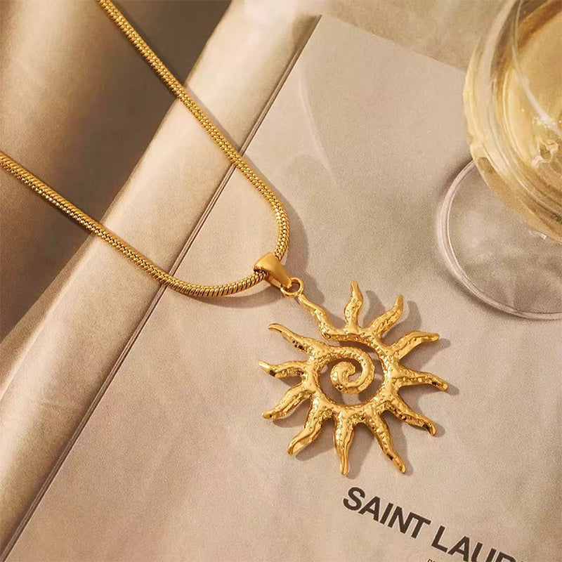 🎁Sale For 50% OFF🎁🔆Elegant Stylish Openwork Sun Necklace💕💎